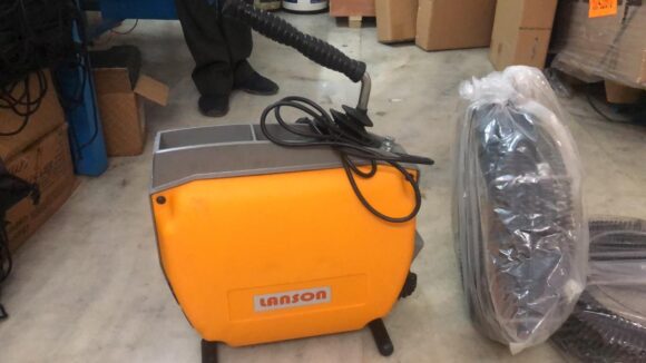 Pipe linecleaning machine